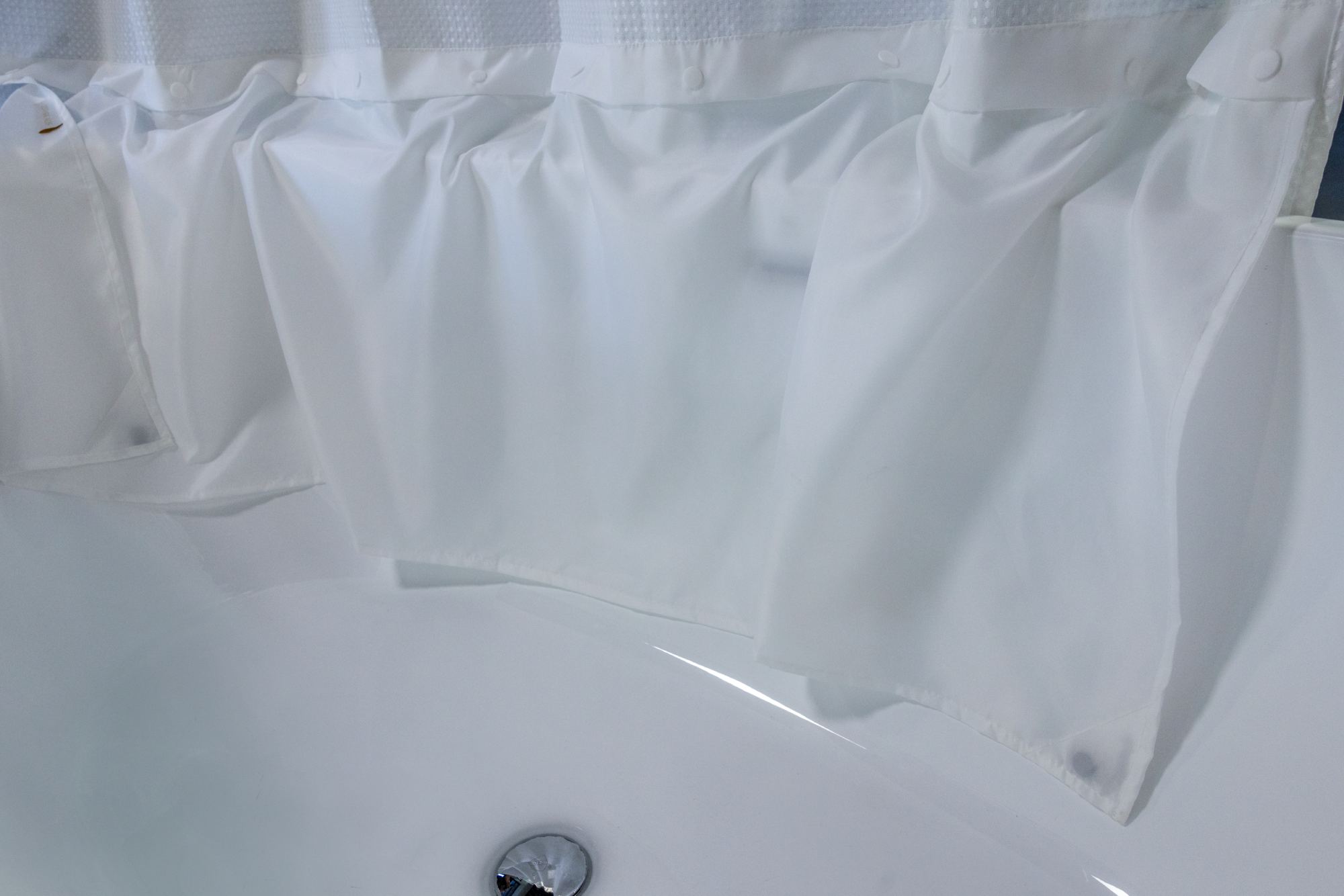SNAP-IN SHOWER CURTAIN LINERS